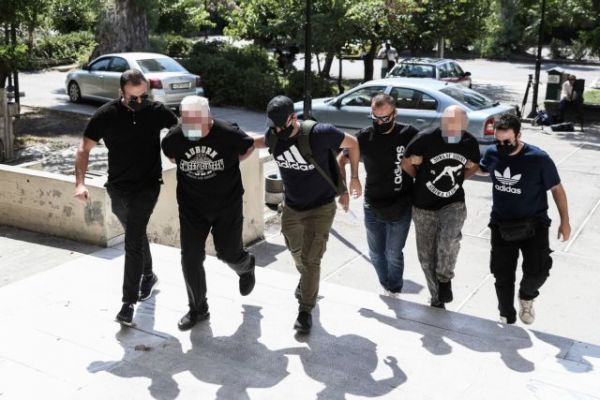 Ηλιούπολη: Σοκάρουν οι νέες αποκαλύψεις στην υπόθεση κακοποίησης της 19χρονης