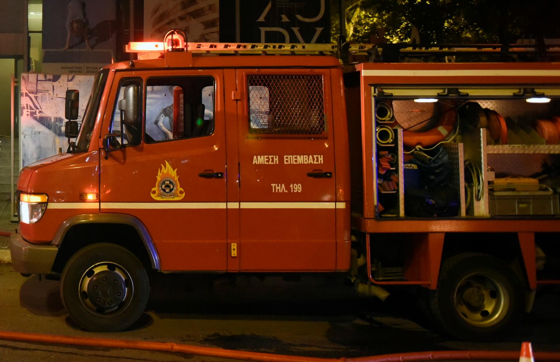 Εκρηξη έξω από τα γραφεία εταιρείας πετρελαιοειδών στη Βάρη