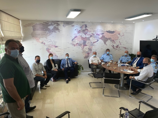 Εντατικότεροι έλεγχοι της Αστυνομίας σε Βάρη, Βούλα και Βουλιαγμένη για την αντιμετώπιση της τοπικής εγκληματικότητας