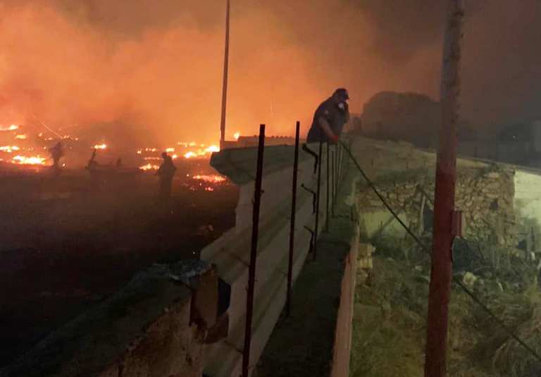 Βούλα: Μέσα σε μία ημέρα ξέσπασαν τρεις φωτιές
