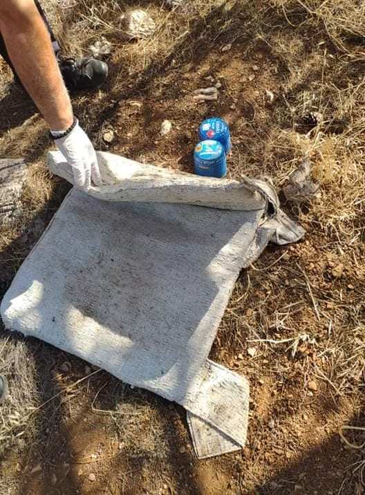 Εντοπίστηκαν γκαζάκια στο δασάκι της Αργυρούπολης