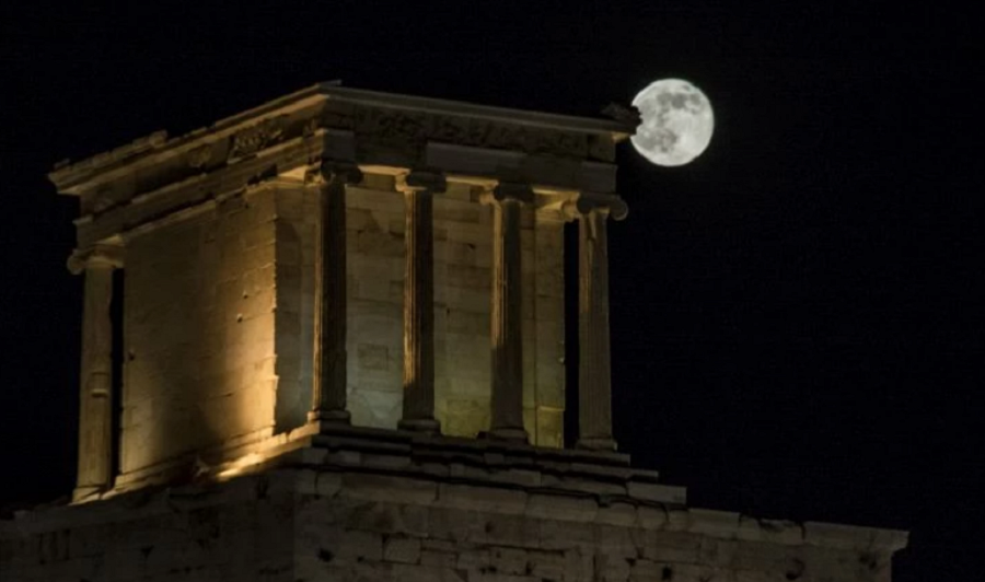 Αυγουστιάτικη Πανσέληνος: Εκδηλώσεις με ελεύθερη είσοδο σε μουσεία και αρχαιολογικούς χώρους 