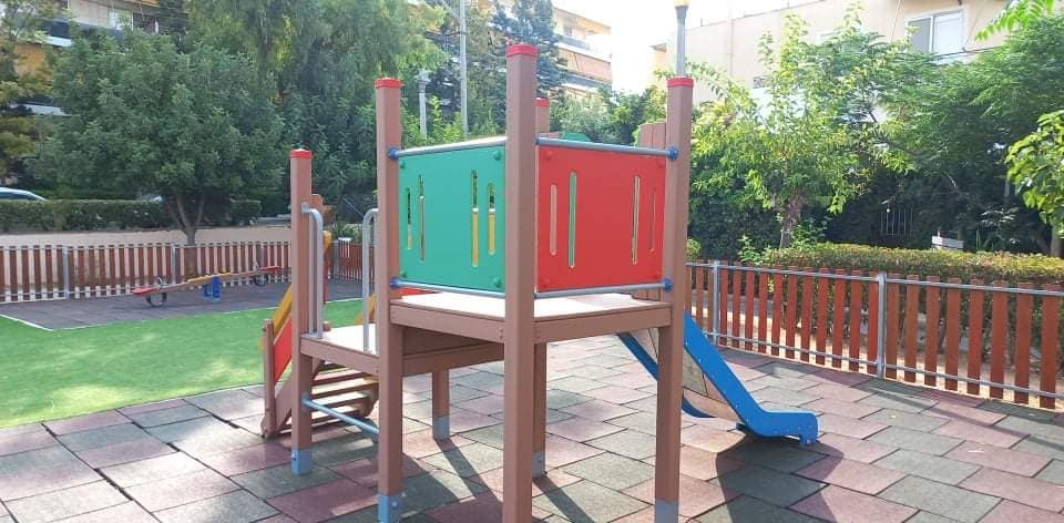 Επισκευές στην παιδική χαρά και στο πάρκο Πραξιτέλους-Ελευθερίας 