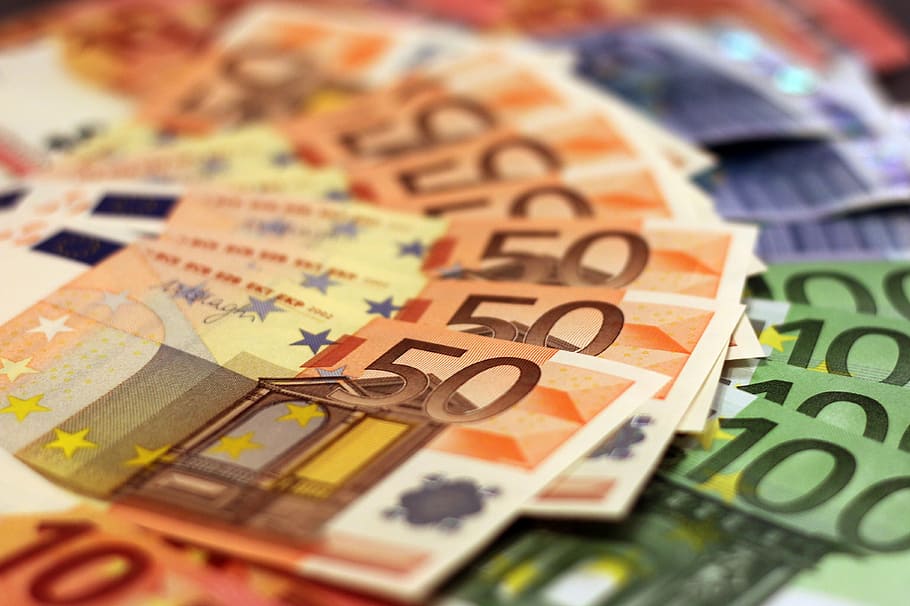  Γλυφάδα: Έσκασε κανόνι πυραμίδας επενδυτών 150 εκατομμυρίων ευρώ 