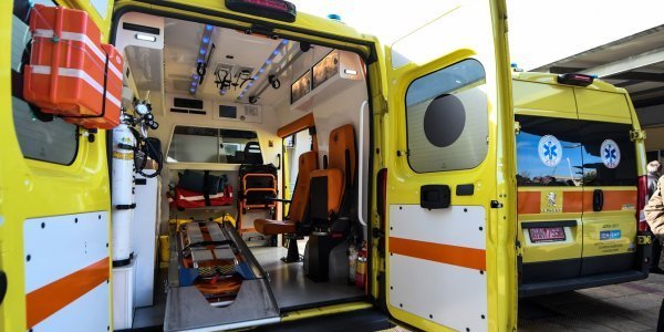 Ατύχημα στη λεωφόρο Καλαμακίου για τον ποδοσφαιριστή Κώστα Φορτούνη