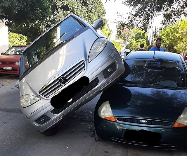Τροχαίο ατύχημα στο Καλαμάκι