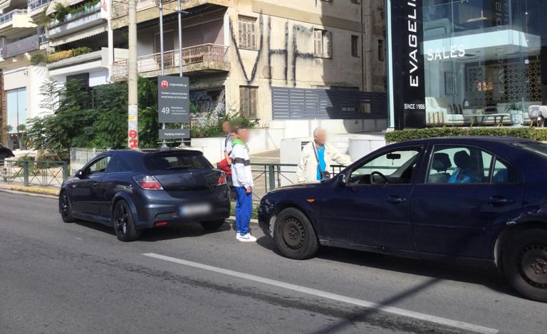 Τροχαίο στη Λ.Ποσειδώνος – Αυξημένη κίνηση στο σημείο