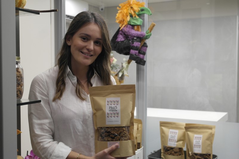 Tα λαμπερά εγκαίνια του «Phil’s Granola»