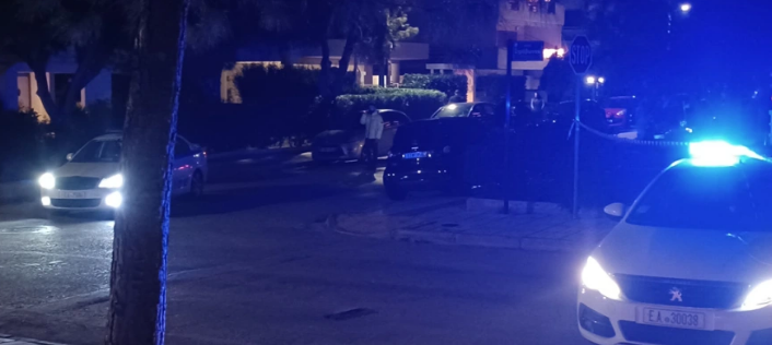 Γλυφάδα: Νοσηλεύεται ο 43χρονος από τους πυροβολισμούς  