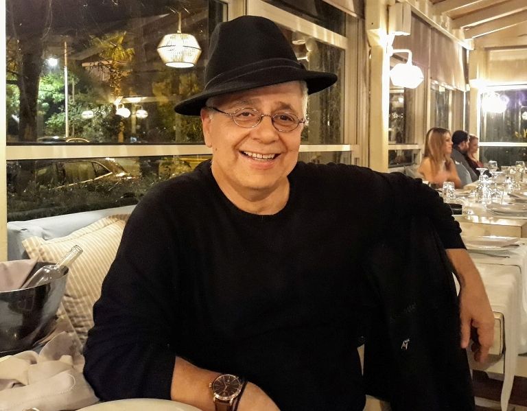 «Ζωγραφίζω», το νέο τραγούδι του Αλιμιώτη Τάκη Τάγκαλου