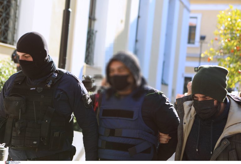 Αργυρούπολη: Βαριές κακώσεις στο κεφάλι και τον θώρακα και σπασμένα πλευρά στο πόρισμα του ιατροδικαστή