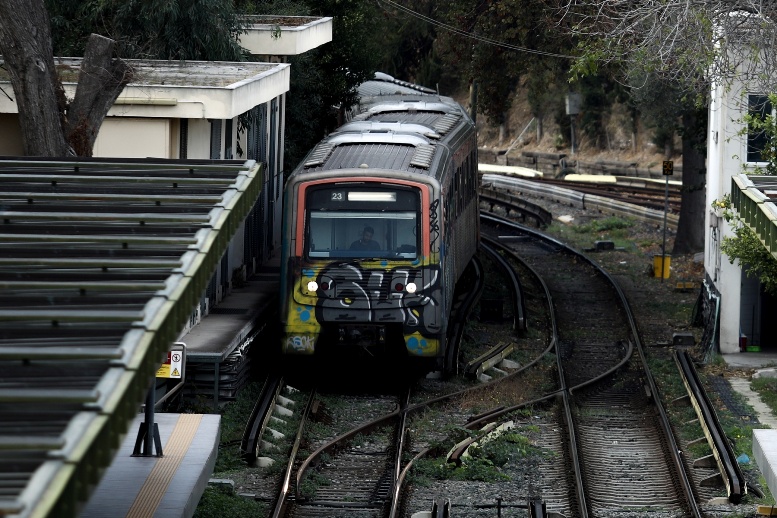 Συνελήφθη ο δράστης της ρατσιστικής επίθεσης στον ηλεκτρικό