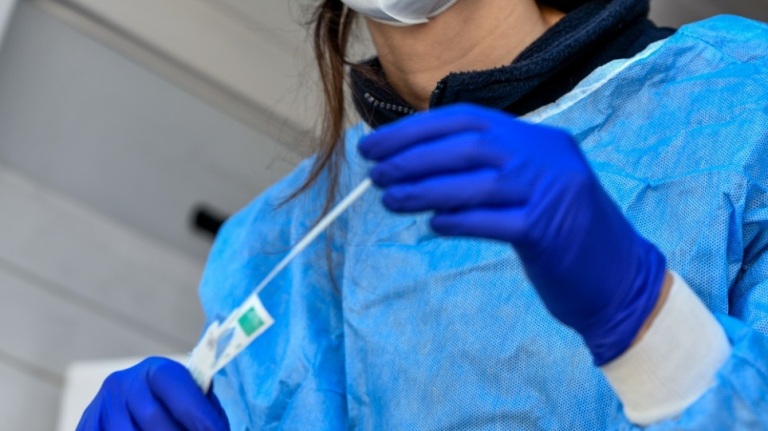 Από σήμερα θα διεξάγονται κανονικά τα δωρεάν rapid test από τον ΕΟΔΥ