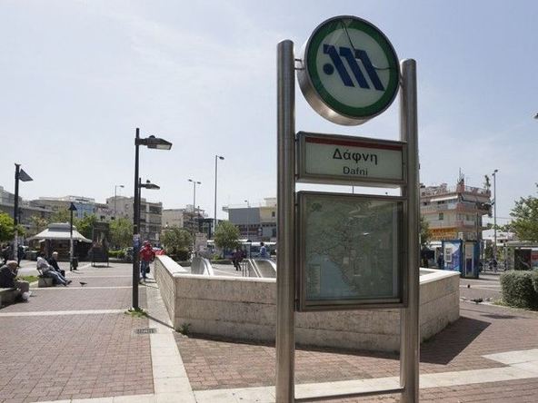 Μετρό: Άνδρας έπεσε στις ράγες του σταθμού «Δάφνη»