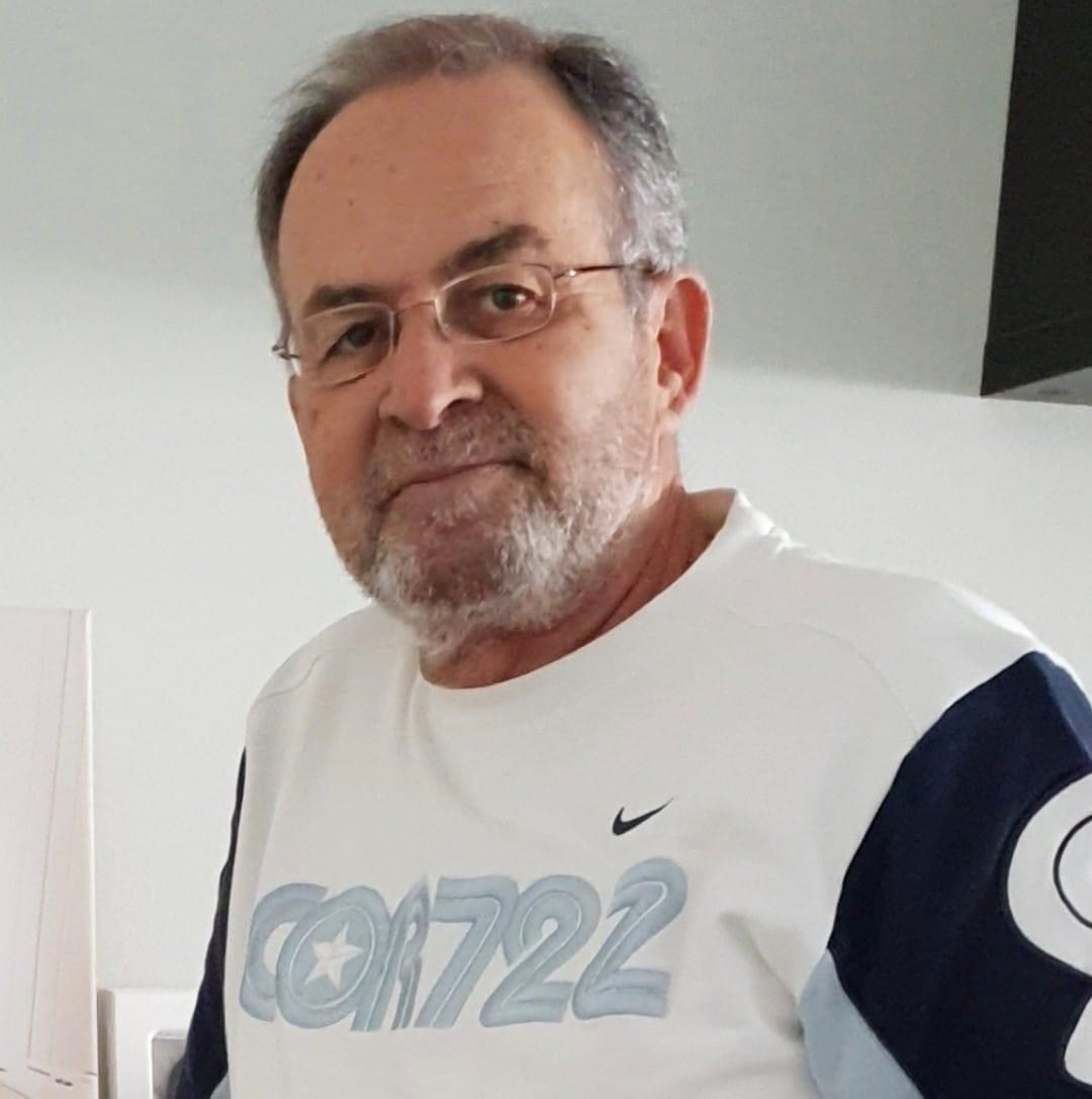 Έφυγε από τη ζωή ο Νίκος Τσόχας