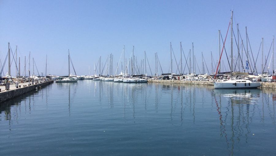 «Άδειασε» η Μαρίνα Αλίμου