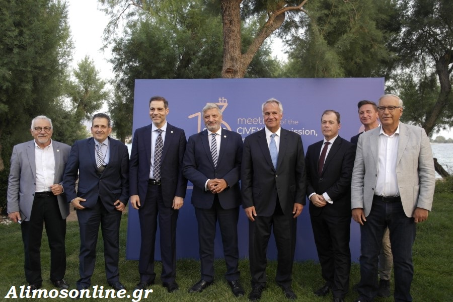 Άλιμος: Το δείπνο για το τέλος της πρώτης ημέρας του διήμερου συνεδρίου για το μεταναστευτικό