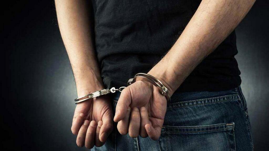 Αλιμιώτης διανομέας φαγητού είναι ο 31χρονος που συνελήφθη για βιασμό και εκδικητικό βίντεο ερωτικού περιεχομένου