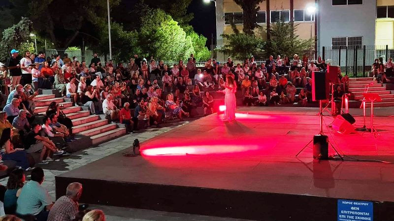 Περάσαμε μία υπέροχη βραδιά με την Ελένη Δήμου