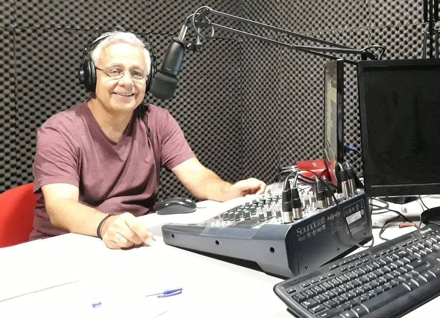 O Κωνσταντίνος Τάκης Τάγκαλος για 5η χρονιά στο Alimos Web Radio