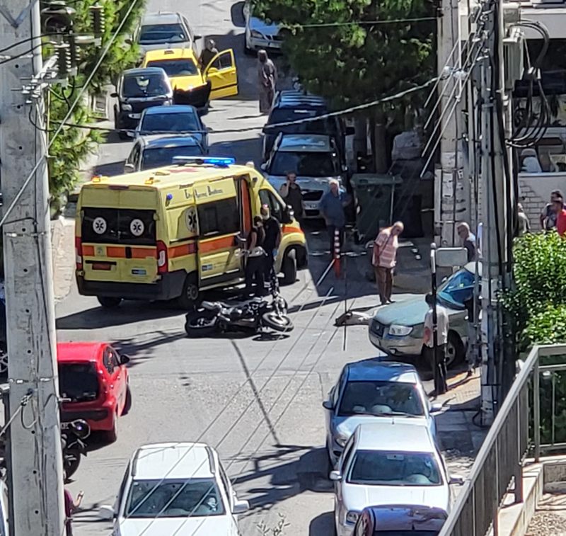Ακόμα ένα τροχαίο στη λεωφόρο Καλαμακίου