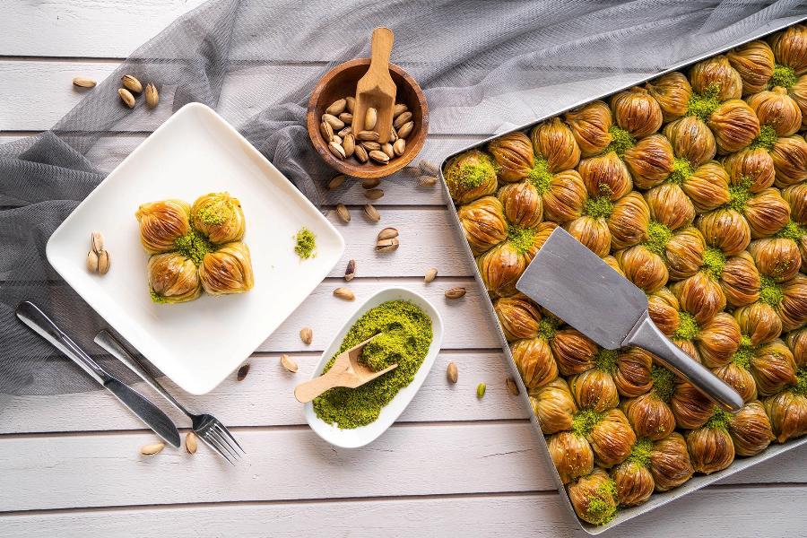 Άνοιξε το «Smyrni Baklava» στον Άλιμο
