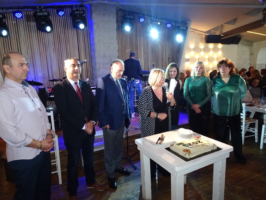 Ο Σύλλογος Εκτελωνιστών Αλίμου έκοψε την πρωτοχρονιάτικη πίτα του