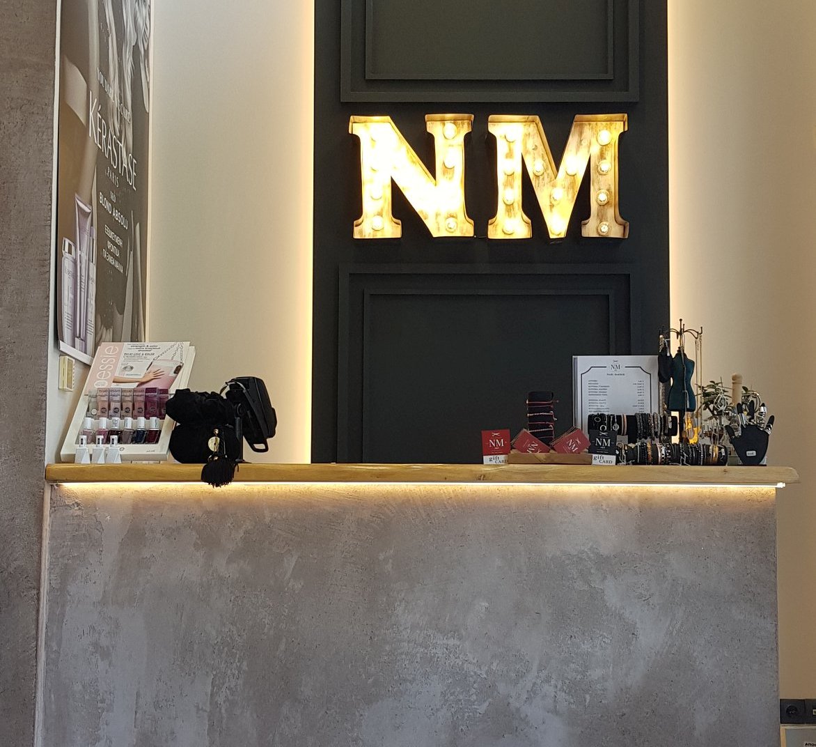 Στο «NM Art» η σωστή φροντίδα των μαλλιών σου είναι η απόλυτη προτεραιότητα