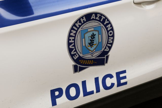 Άγρια συμπλοκή ανηλίκων σε εμπορικό κέντρο στον Άγιο Δημήτριο: Οπαδικό κίνητρο «βλέπουν» οι αρχές 