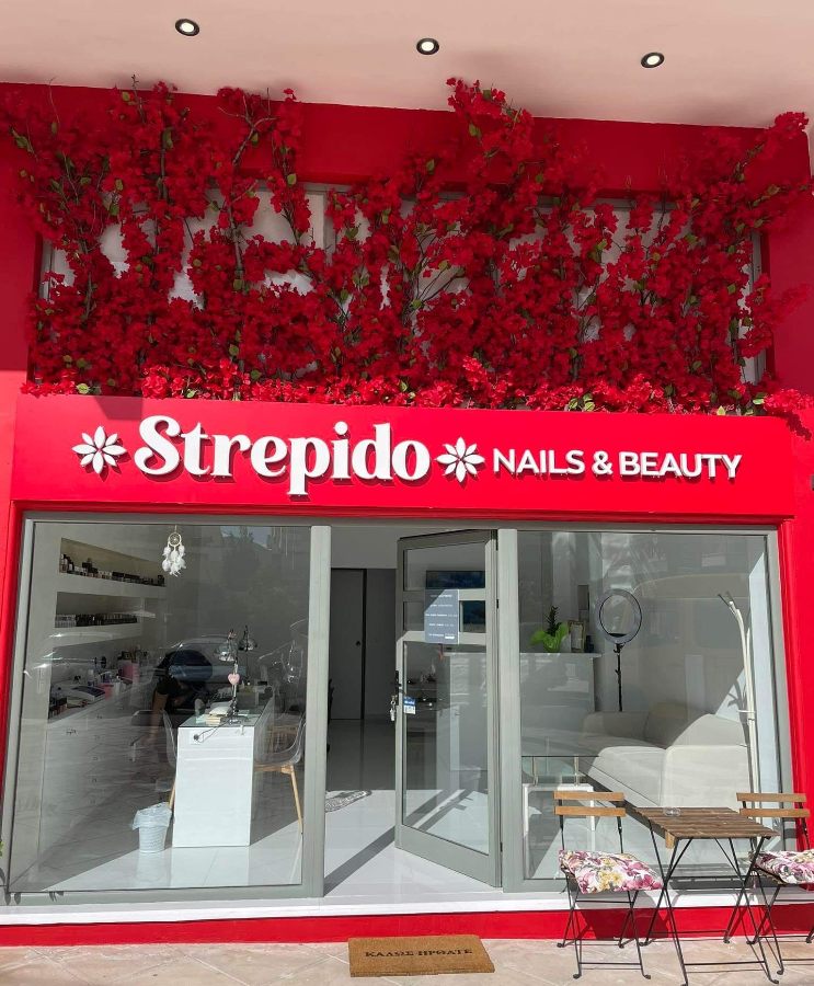 To Strepido Nails μάς περιμένει για το ανοιξιάτικο μανικιούρ μας