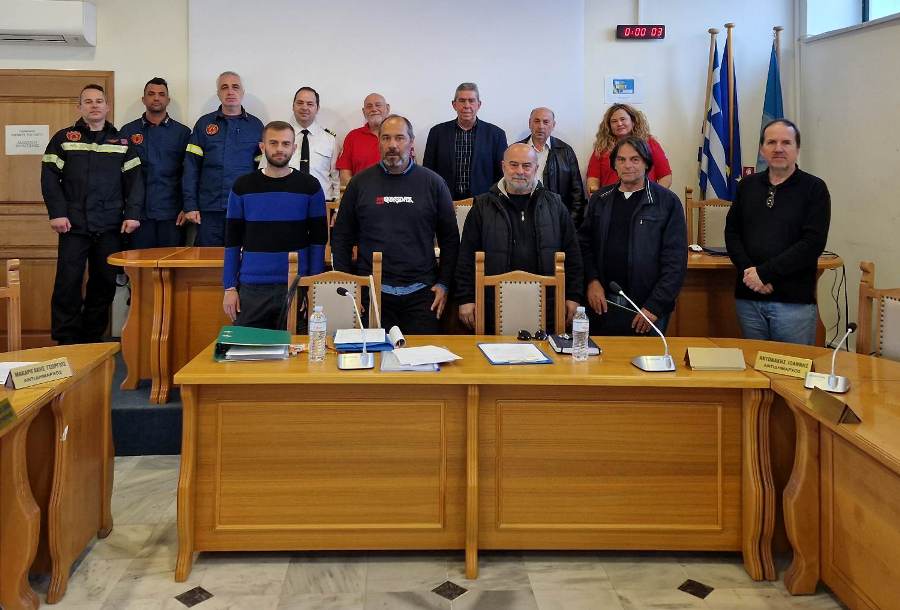 Έγινε ο απολογισμός και ο συντονισμός των νέων ενεργειών της Πολιτικής Προστασίας του δήμου Αλίμου
