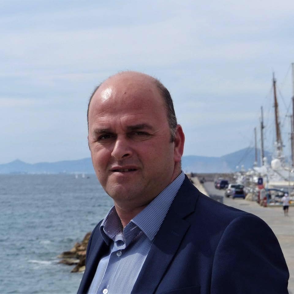 Ανεξαρτητοποιήθηκε ο Αρτέμης Καραμολέγκος