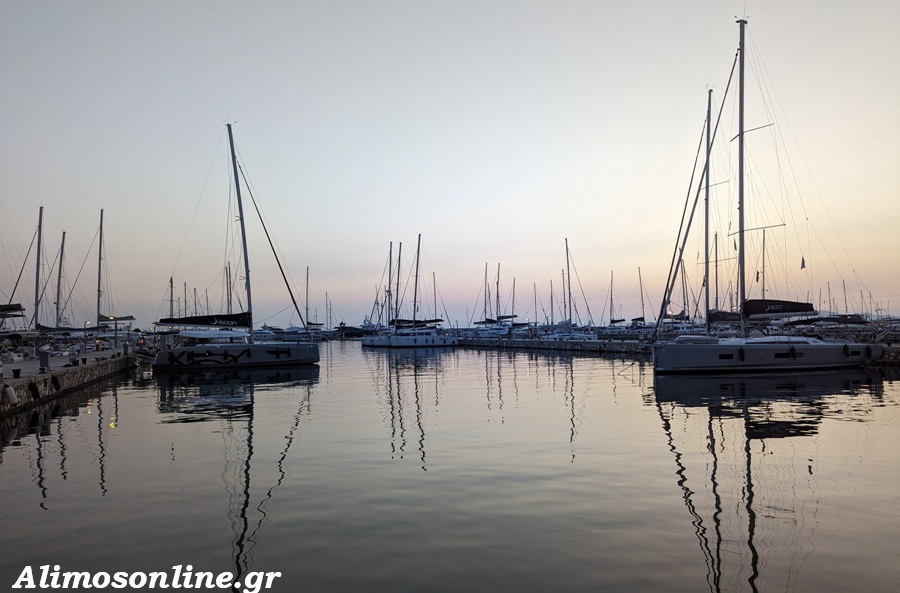 Το σούρουπο στη Μαρίνα Αλίμου