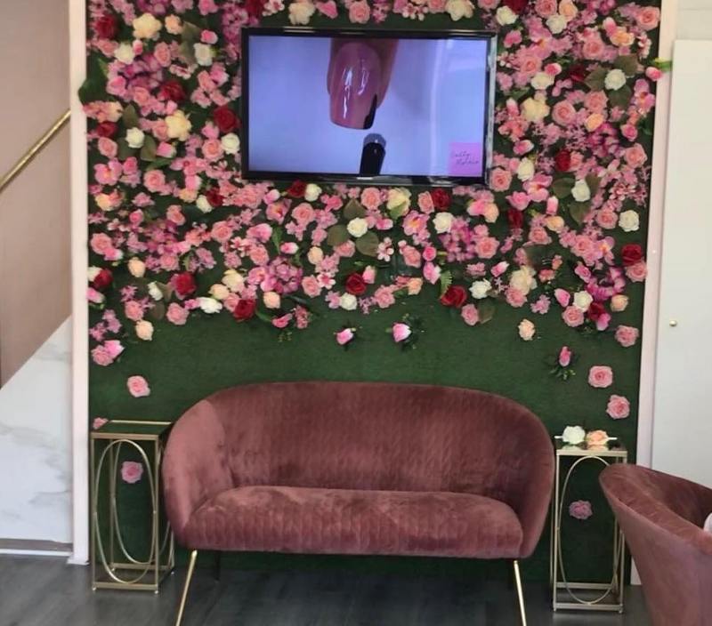 Το Love Nails ετοιμάζεται να ανοίξει στο Καλαμάκι