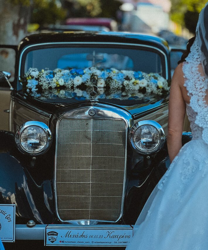 Με ένα συλλεκτικό αυτοκίνητο από το Ariantique Classic Cars οι σημαντικές σας στιγμές γίνονται ακόμα πιο ξεχωριστές