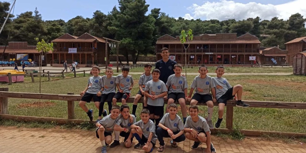 Οι νεαροί αθλητές του ΑΟ Τραχώνων Αλίμου συμμετείχαν σε ποδοσφαιρικό τουρνουά στο Σοφικό Κορινθίας