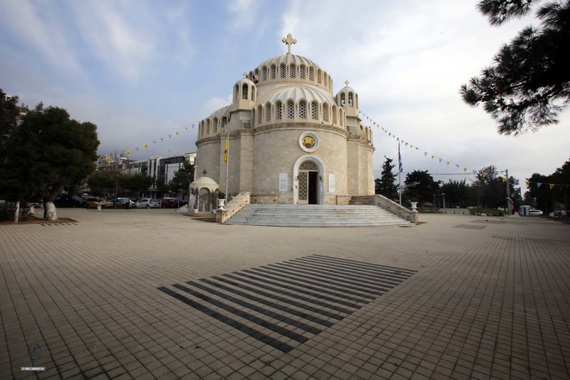 Γλυφάδα: Έκλεψαν το παγκάρι από τον Ι.Ν Αγίου Κωνσταντίνου και Ελένης