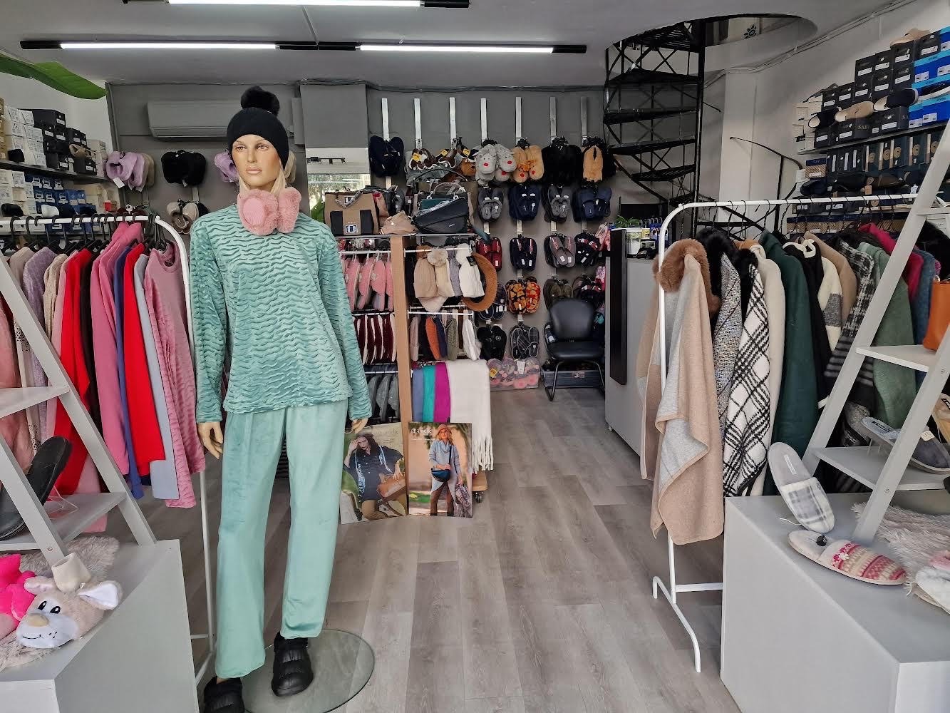 Με έκπτωση 50% από σήμερα όλα τα homewear και sleepwear στο κατάστημα Angela's