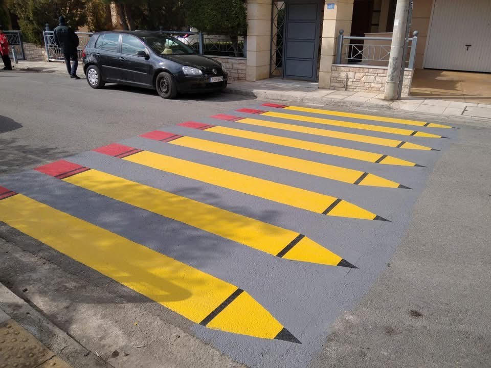 Νέες πεζοδιαβάσεις στον Άλιμο