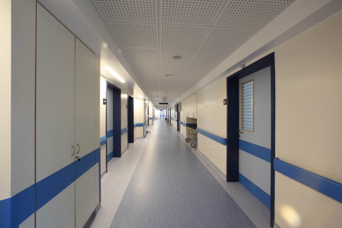 Ηλιούπολη: Νοσηλεύεται στην Πάτρα ένα νήπιο με μηνιγγίτιδα
