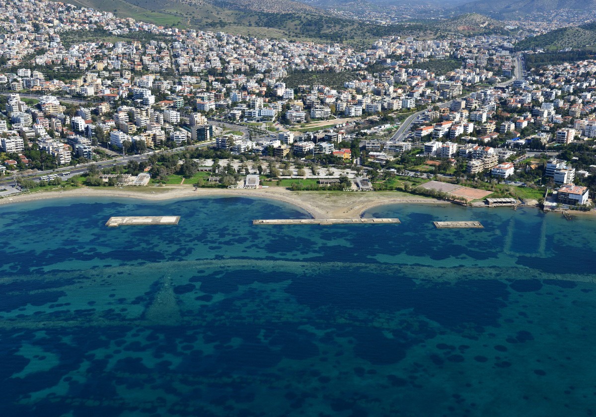 Ξεκινούν τα έργα ανάπλασης στην Ακτή Β’ Βούλας