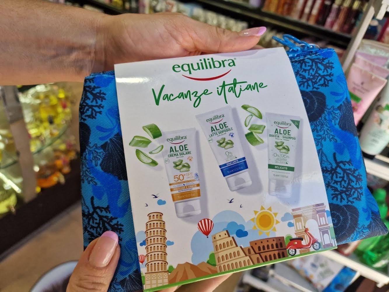 Travel size προϊόντα περιποίησης προσώπου και σώματος στο κατάστημα καλλυντικών «Το Άρωμα»
