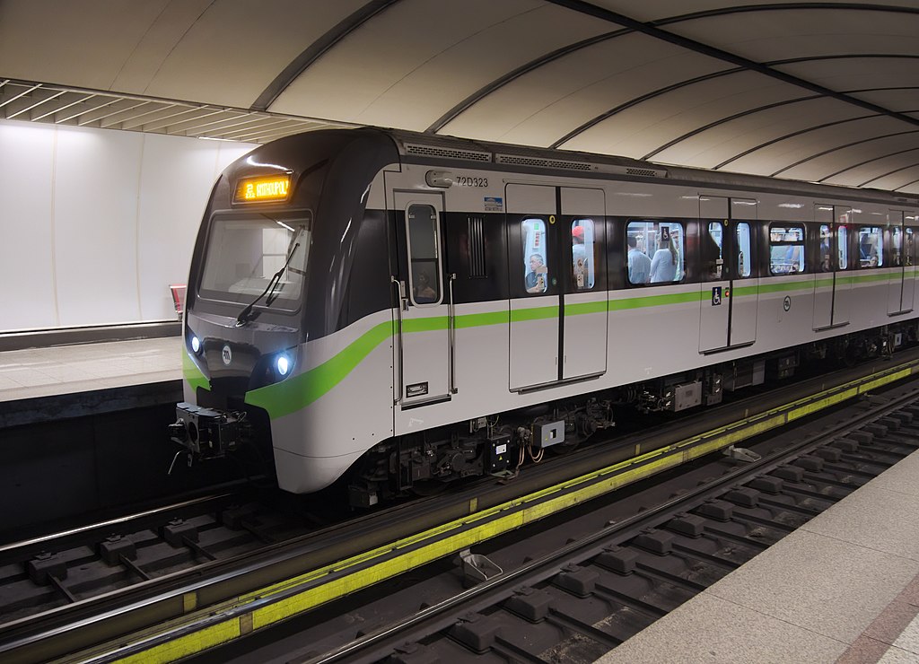 Πότε ξεκινά η 24ωρη λειτουργία του Μετρό