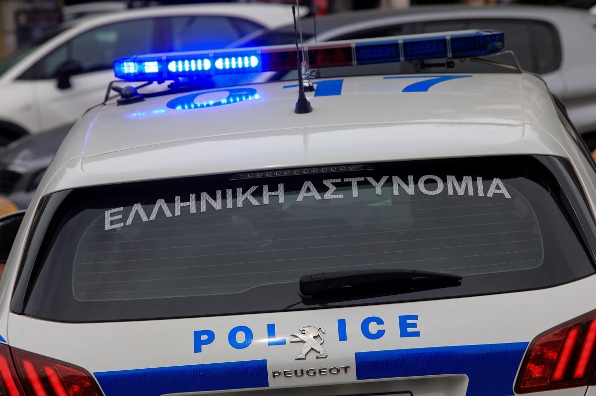 Γλυφάδα: Τον υπνώτισε η οικιακή βοηθός και τον έκλεψε