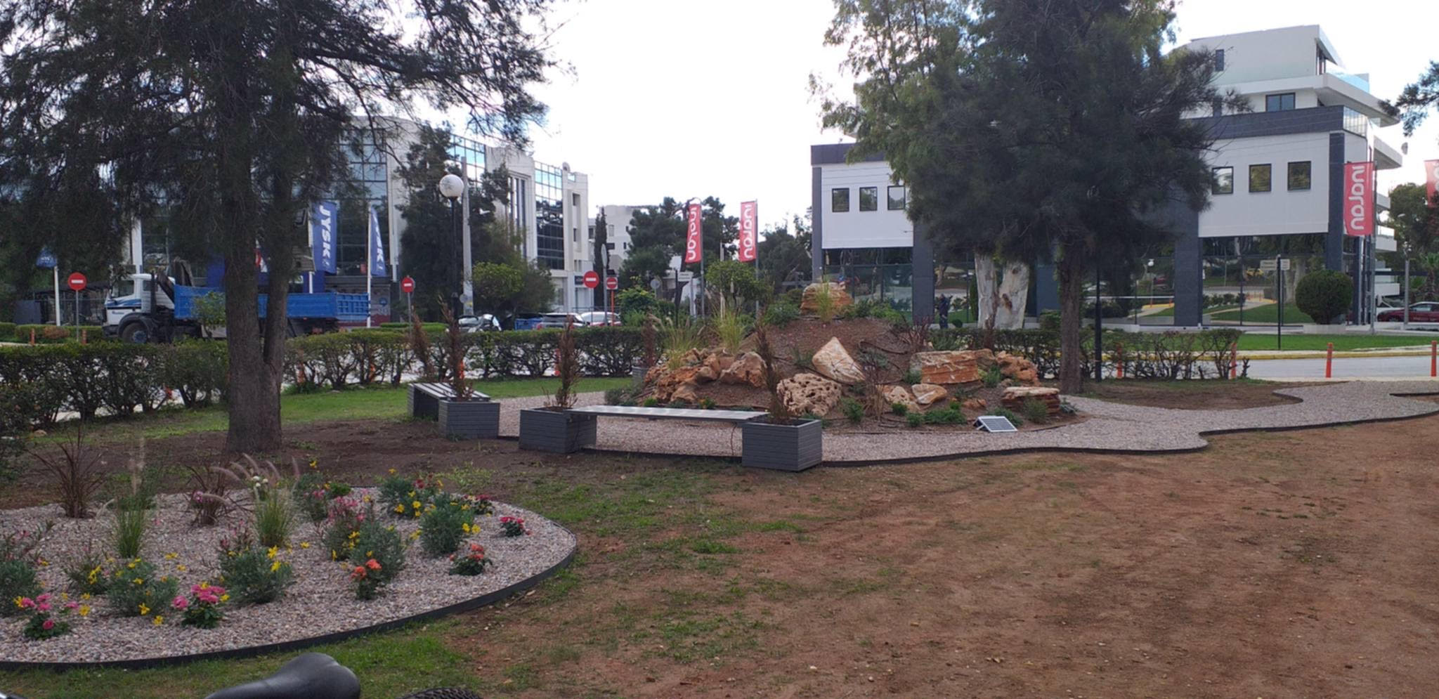 Η πλατεία Μαρίνου Γερουλάνου ομόρφυνε