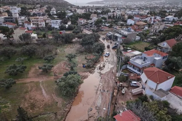 Σε κατάσταση έκτακτης ανάγκης και ο δήμος Βάρης Βούλας Βουλιαγμένης