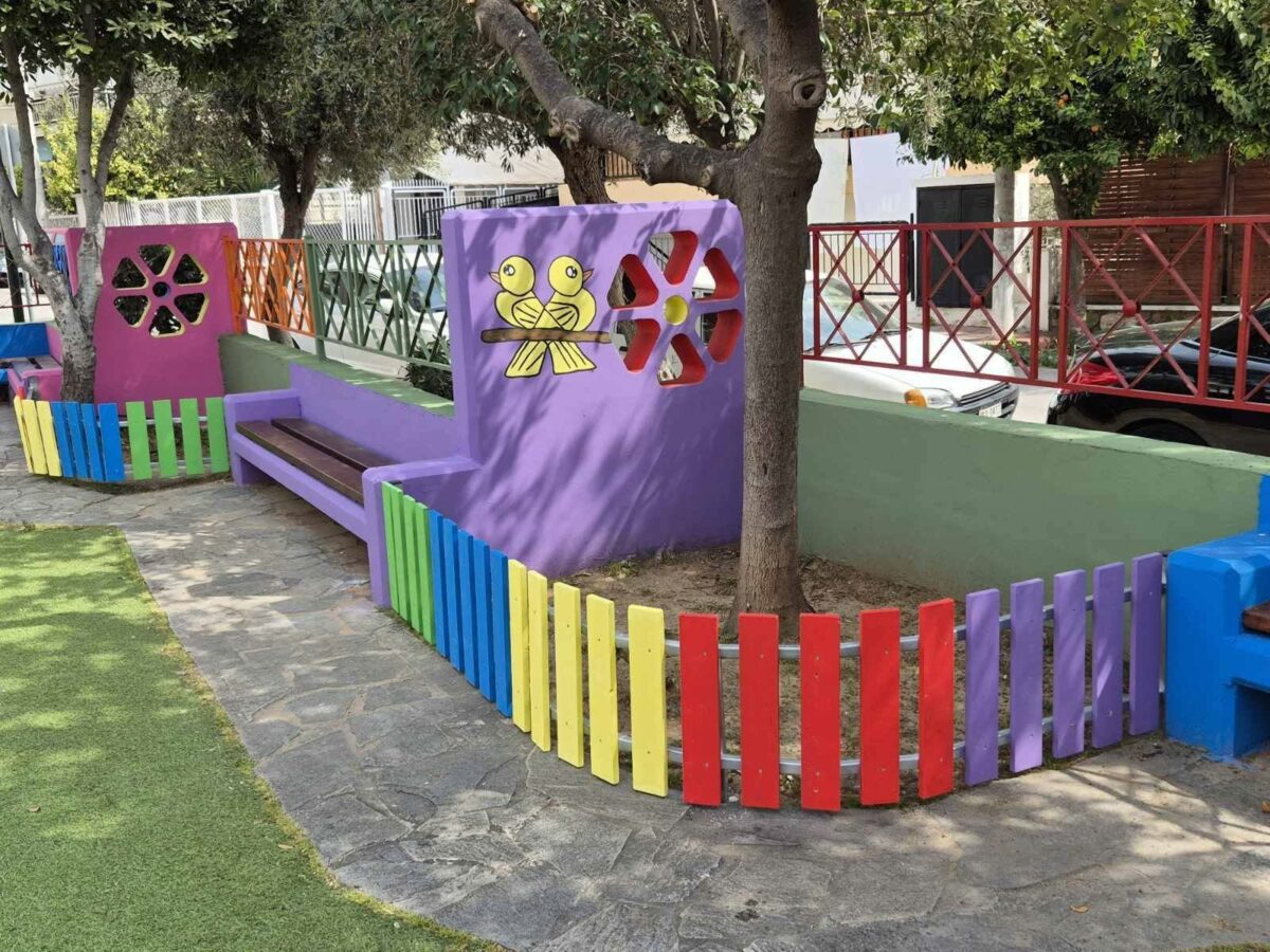 Ανανεώθηκε η παιδική χαρά της οδού Λυσικράτους