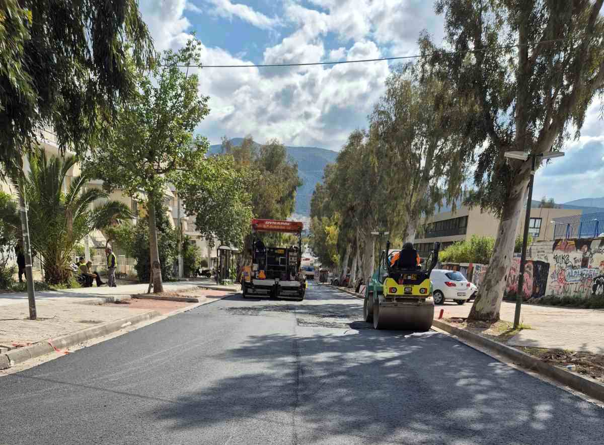 Oλοκληρώνεται η ασφαλτόστρωση στην Ήρωος Μάτση