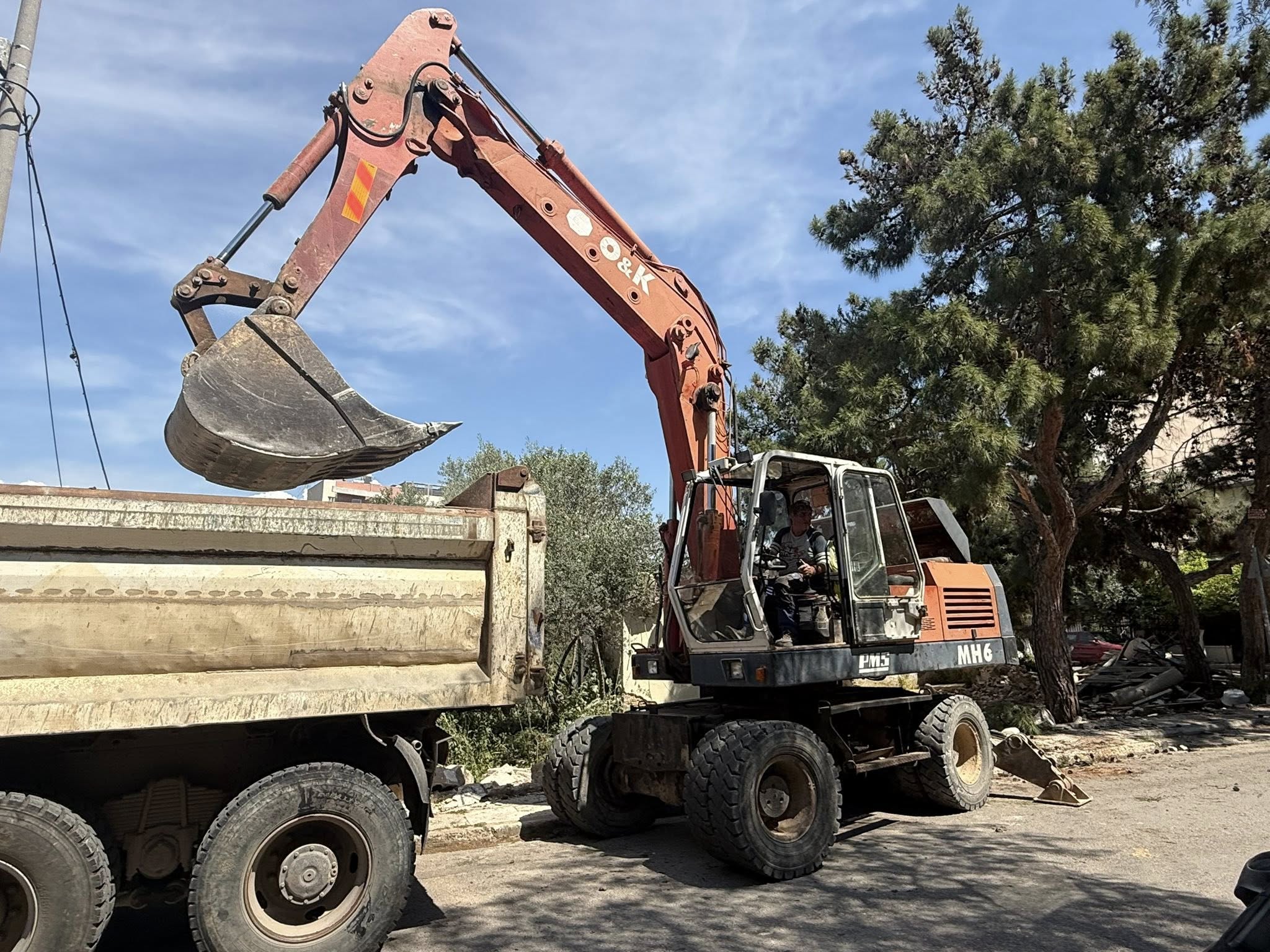 Γιάννης Φωστηρόπουλος για κατεδαφίσεις κτισμάτων στο ρέμα Πικροδάφνης: «Οριστική λύση σε ένα πρόβλημα δεκαετιών»