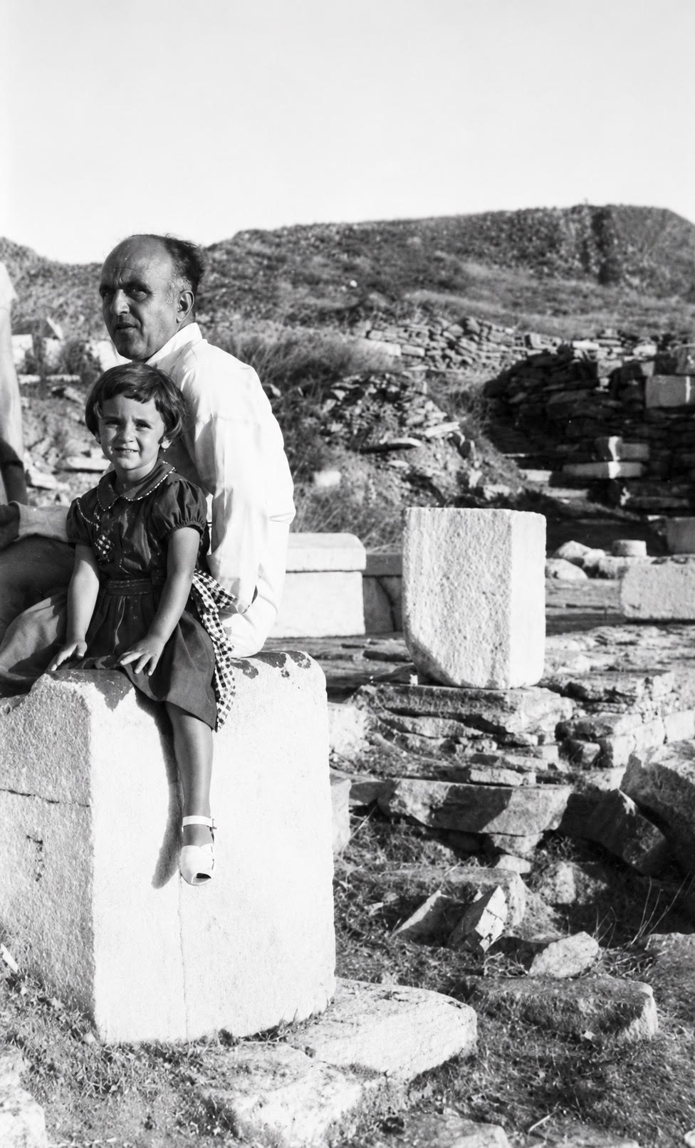 Χρόνια Πολλά σε όλους τους μπαμπάδες!